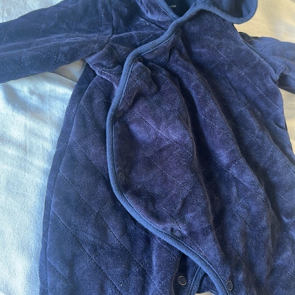 GAP - Blue quilted bunting bag winter onesie. Size 6-12 months. - Picture 4 of 6